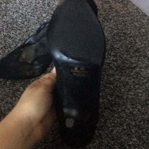 Black 3 inch heels - Picture 3 of 5